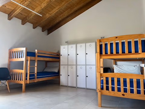 Albergue Fuente Sidres — foto 1